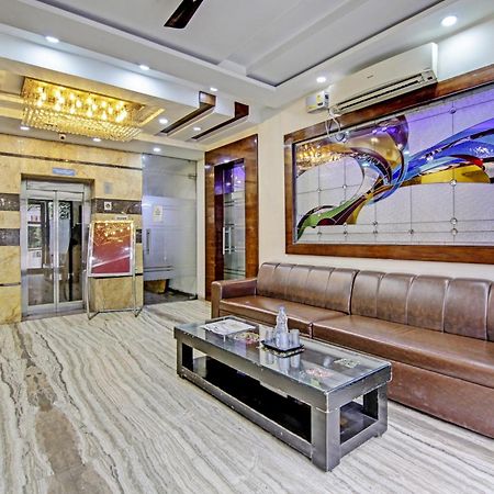 Townhouse Grand Inn Ghaziabad Zewnętrze zdjęcie